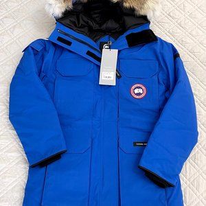 Canada Goose Expedition PBI parka Size M in Blue  Style 4565LPB
